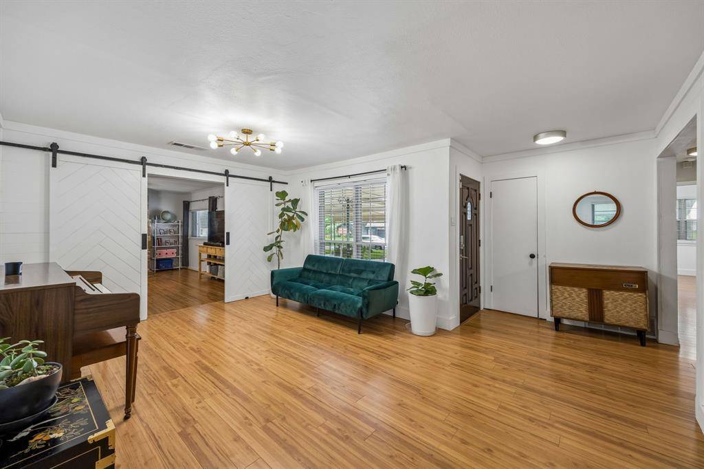 8811 Rolling Rock Lane, Dallas, TX 75238