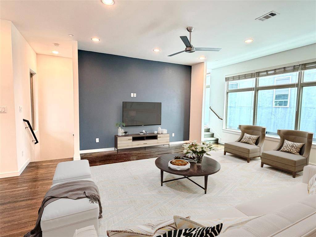 1861 Summit Avenue #2, Dallas, TX 75206