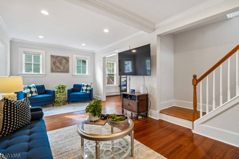 157 Parker Ave, Maplewood Twp., NJ 07040