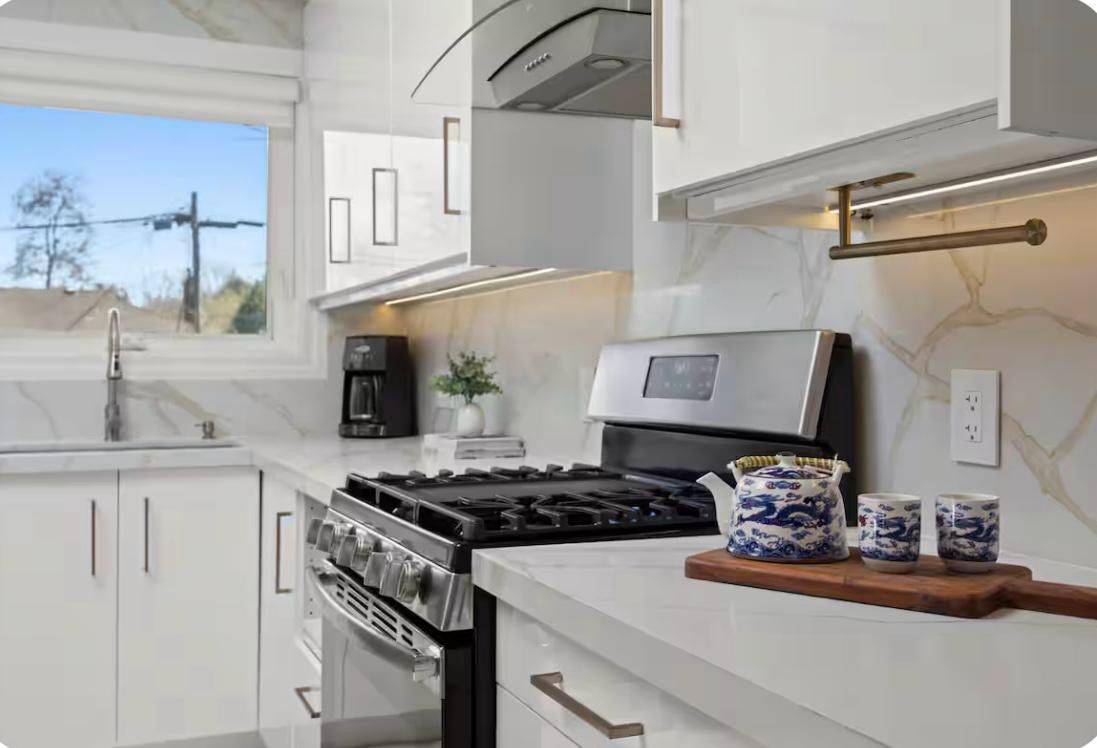 1739 Mount Albert RD, East Gwillimbury, ON L0G 1V0