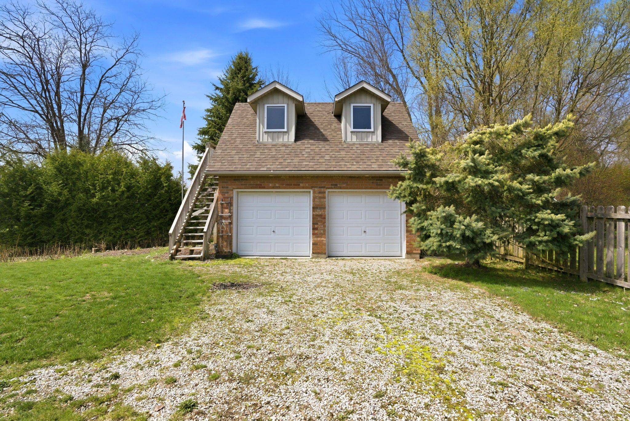 13 Ducharme CRES, Bluewater, ON N0M 1G0