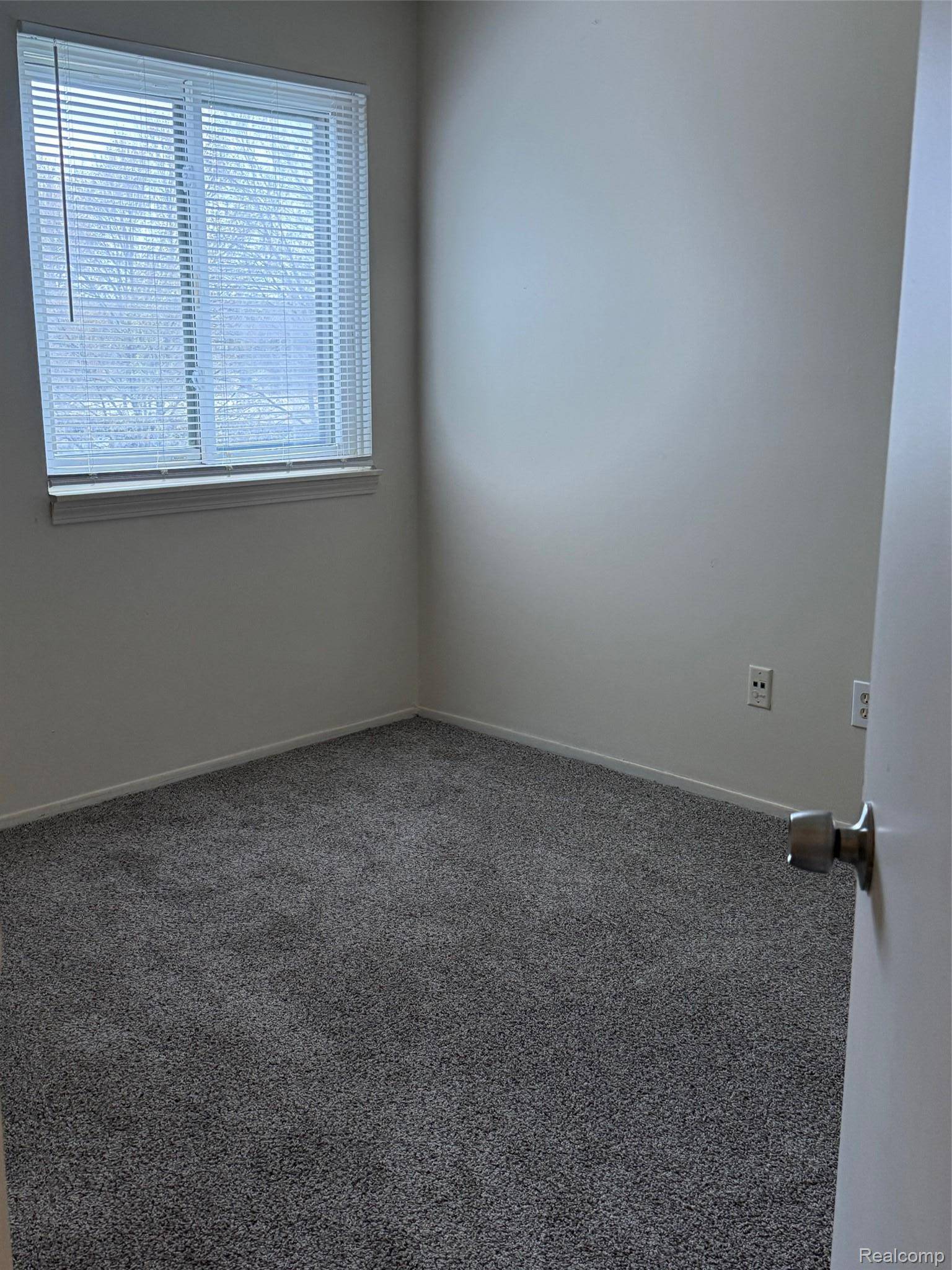 8711 Candlewood TRL, Brighton, MI 48116