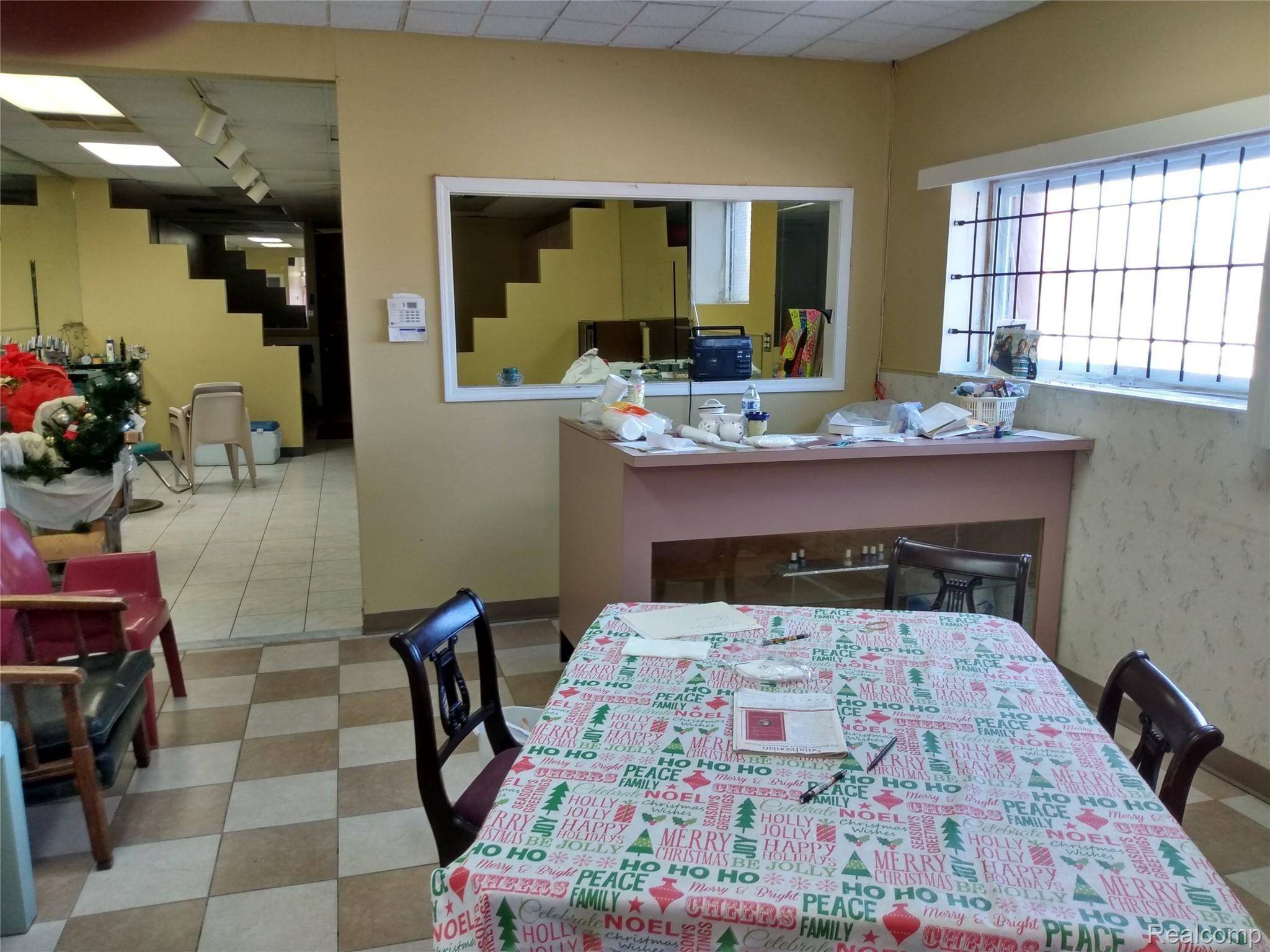 7353 Gratiot AVE, Detroit, MI 48213