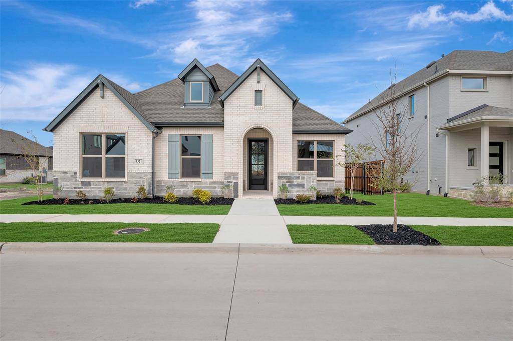 9321 Persimmon Lane, Mesquite, TX 75126
