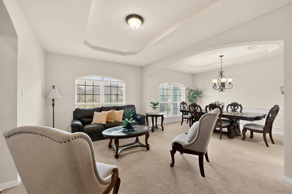 1515 Spring Hill Drive, Cedar Hill, TX 75104