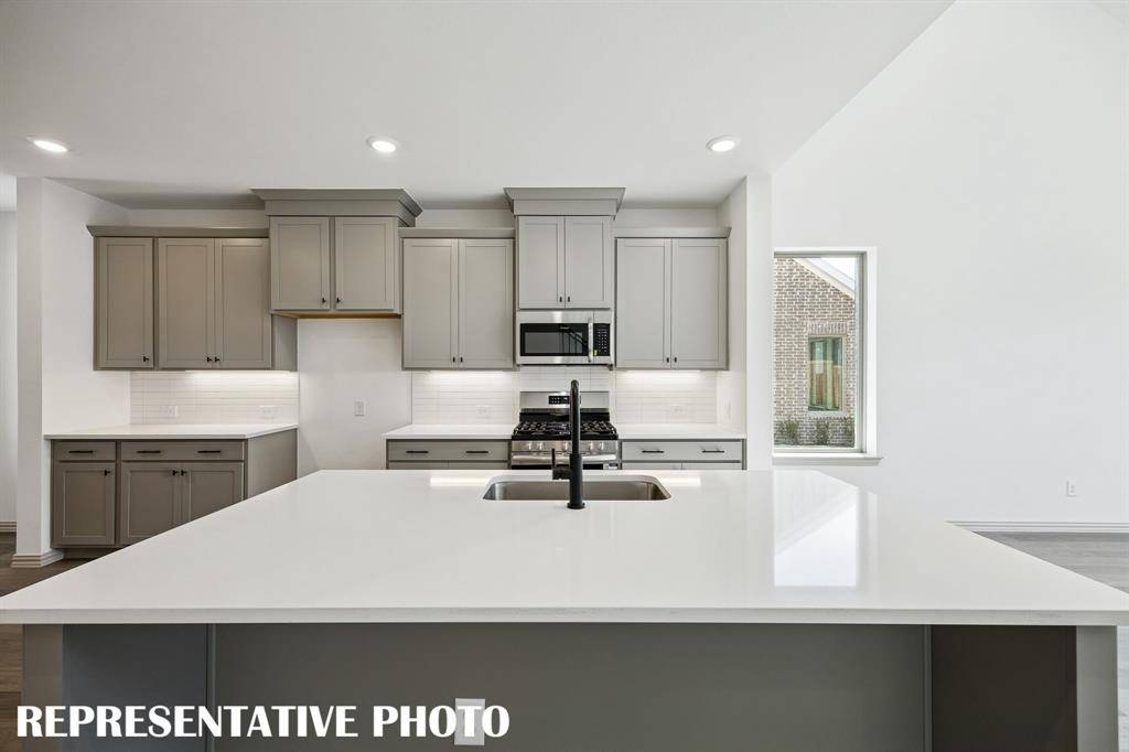 3558 Pierce Lane, Grand Prairie, TX 75052