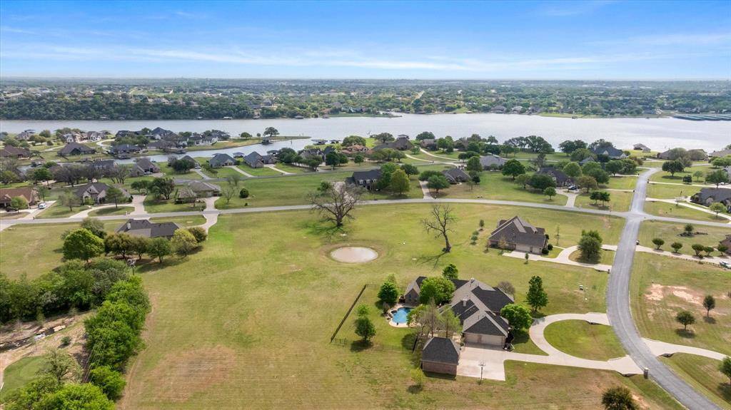 1106 W Iberian Court, Granbury, TX 76048