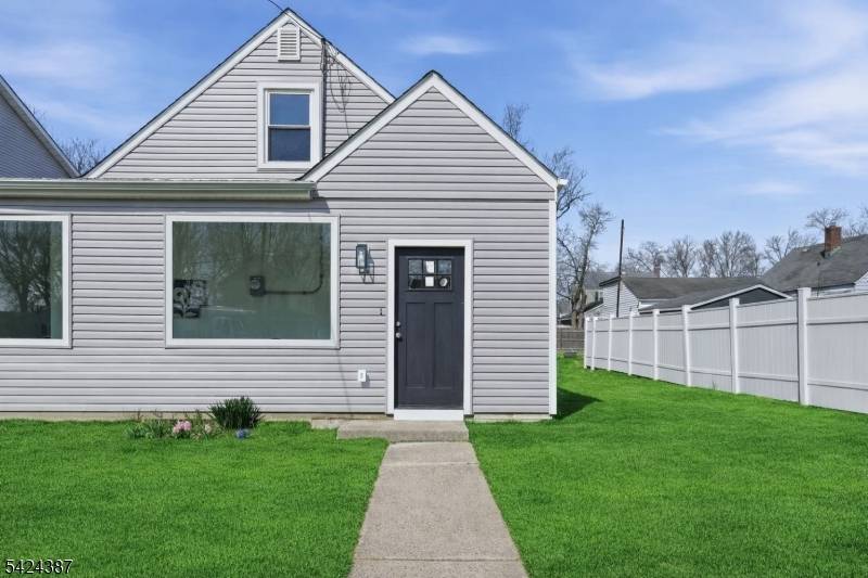 57 N Auten Ave, Somerville Boro, NJ 08876