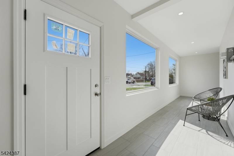 57 N Auten Ave, Somerville Boro, NJ 08876