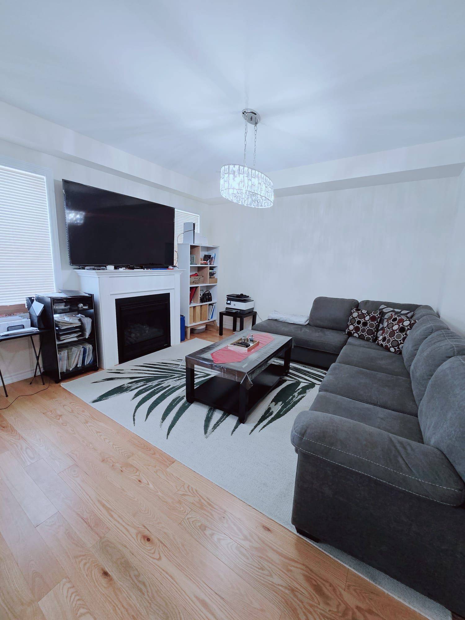 12 cachia LN, Ajax, ON L1T 0P8