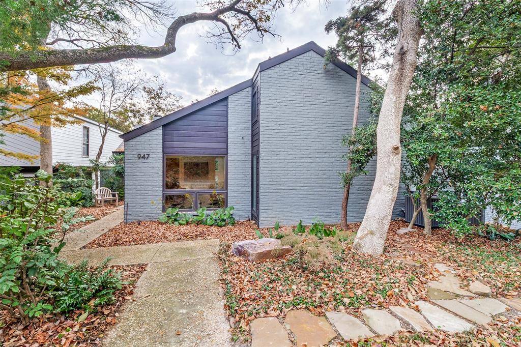 947 Easton Place, Dallas, TX 75218