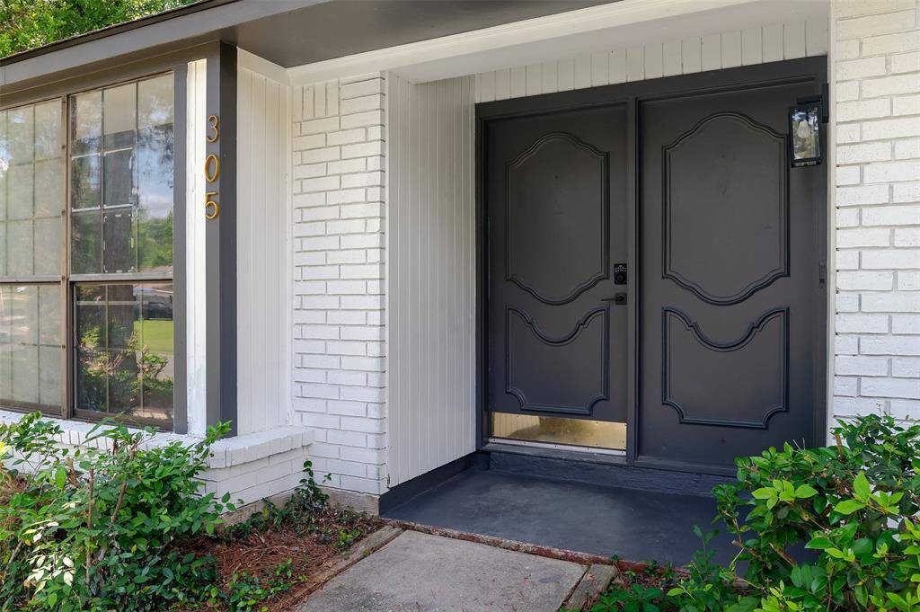 305 Hacienda Circle, Haughton, LA 71037