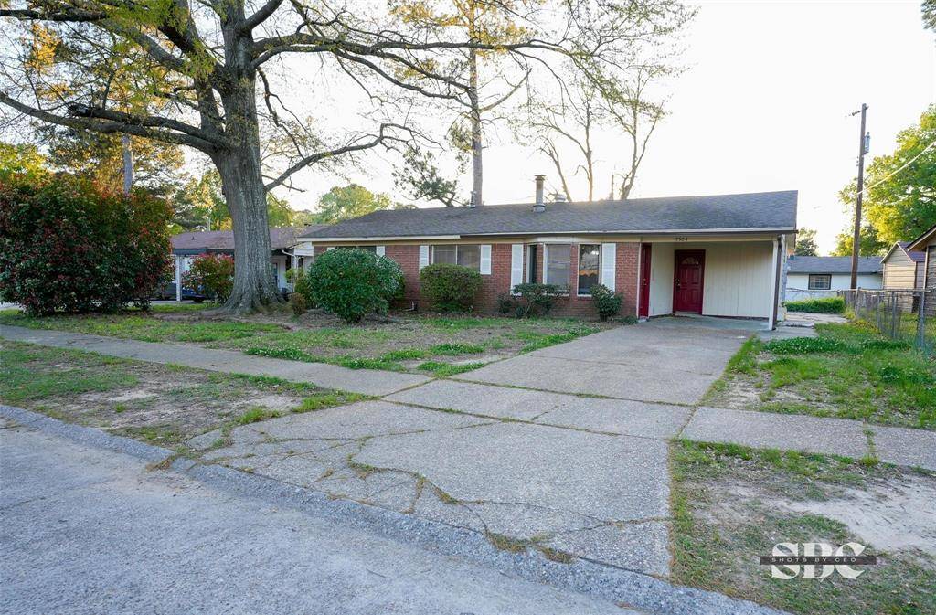 7504 W Canal Boulevard, Shreveport, LA 71108