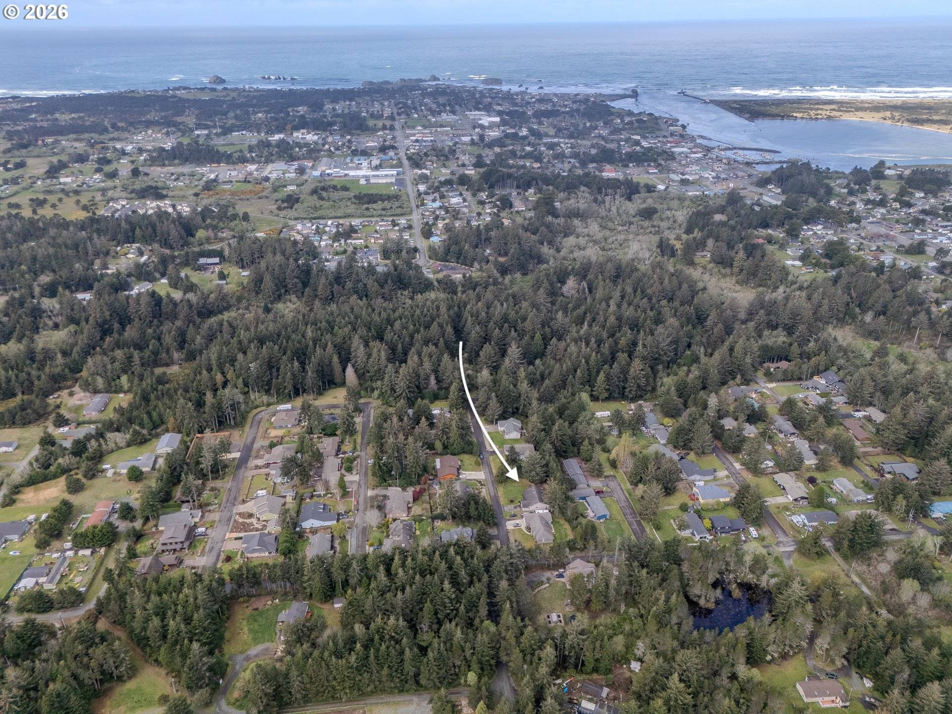 1185 11TH ST SE, Bandon, OR 97411