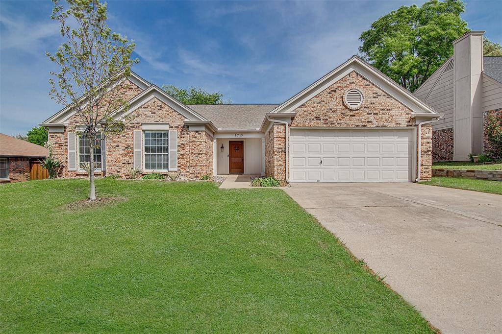 6713 Inwood Drive, North Richland Hills, TX 76182