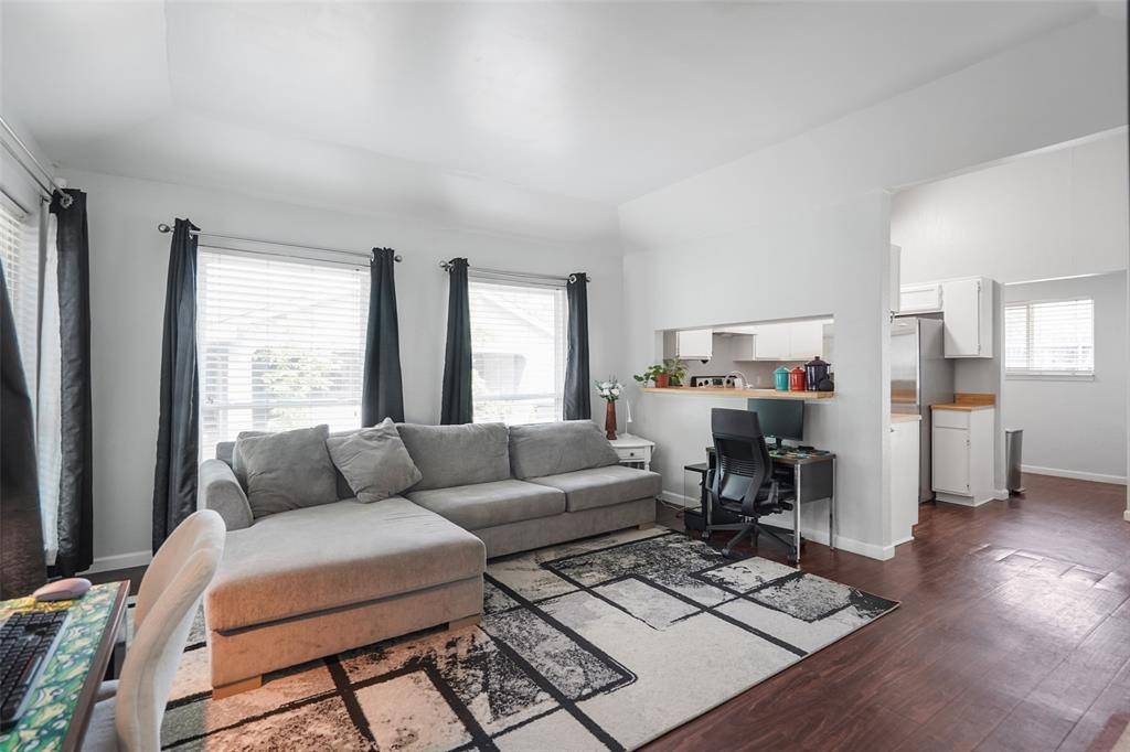 6011 Hott Springs Drive, Arlington, TX 76001