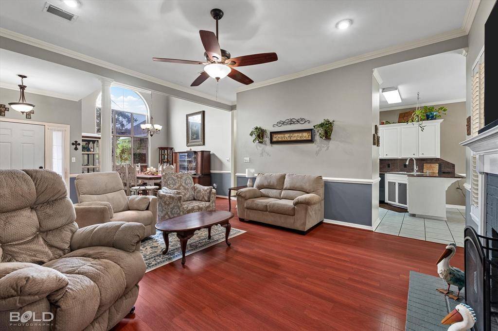 9401 Prestonwood Drive, Shreveport, LA 71115