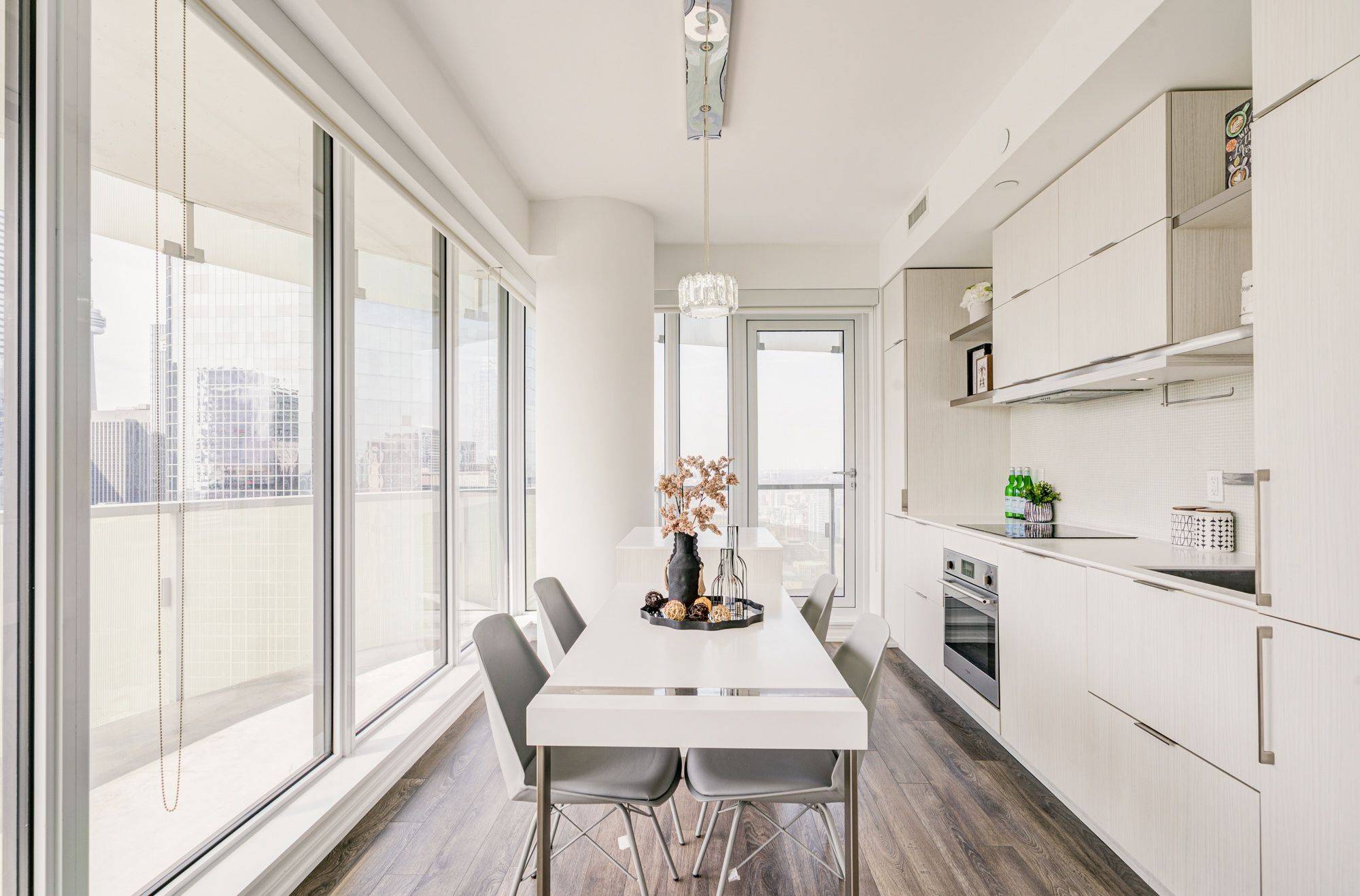 197 Yonge ST #3109, Toronto C08, ON M5B 1M4