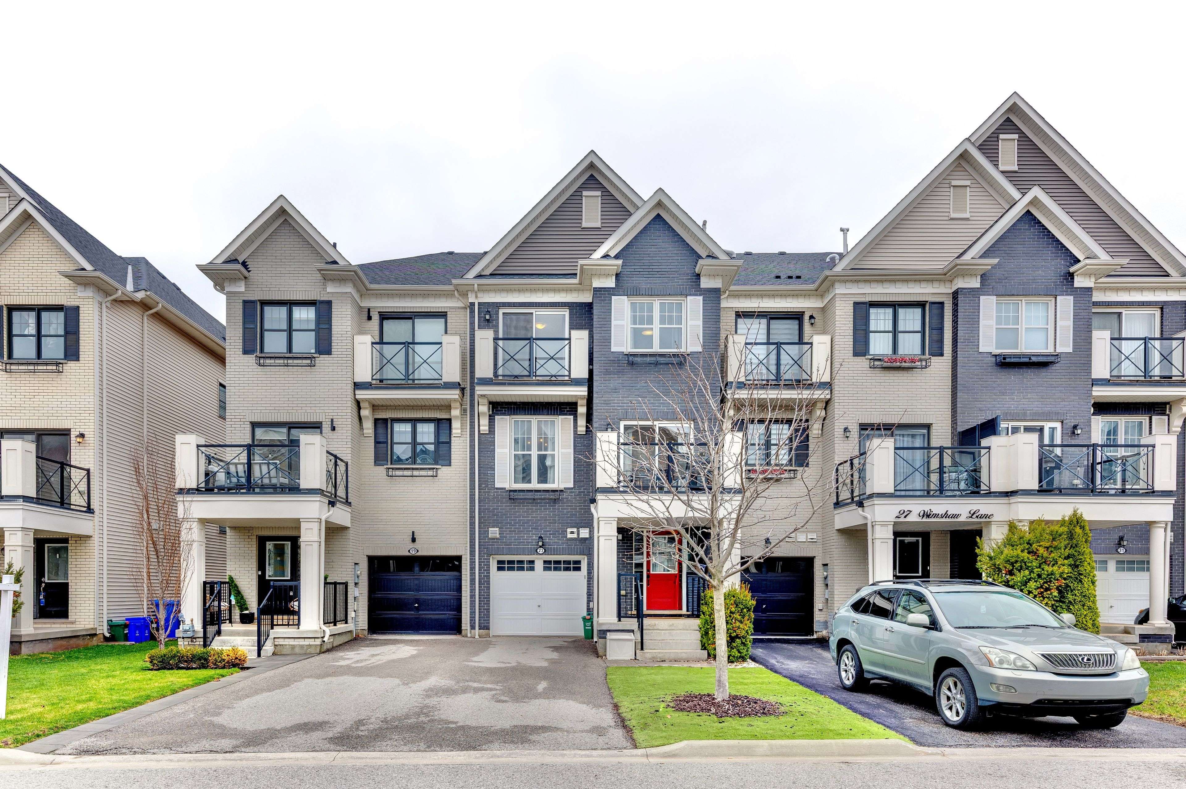 23 Wimshaw LN, Whitchurch-stouffville, ON L4A 1Y5