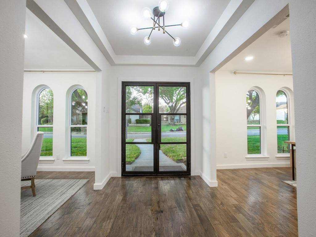 6826 Town Bluff Drive, Dallas, TX 75248