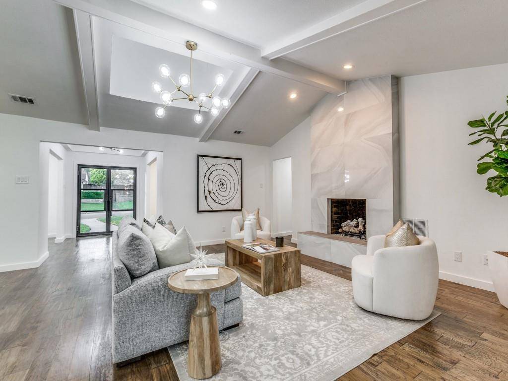 6826 Town Bluff Drive, Dallas, TX 75248