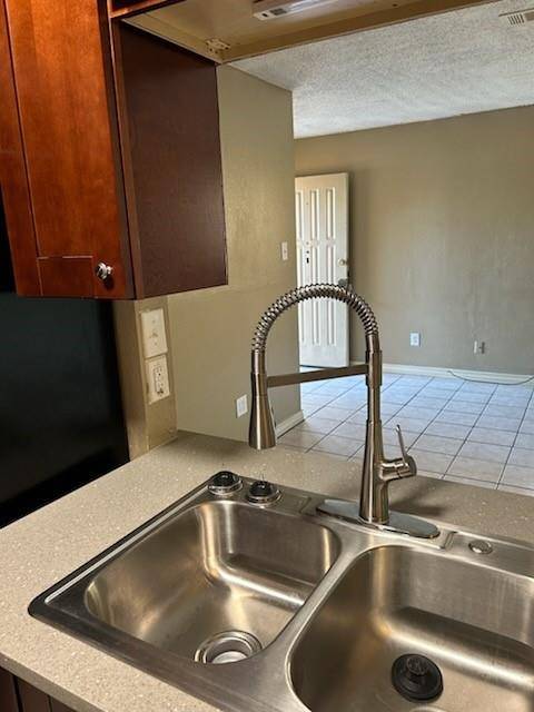 2309 Woodmont Trail, Fort Worth, TX 76133