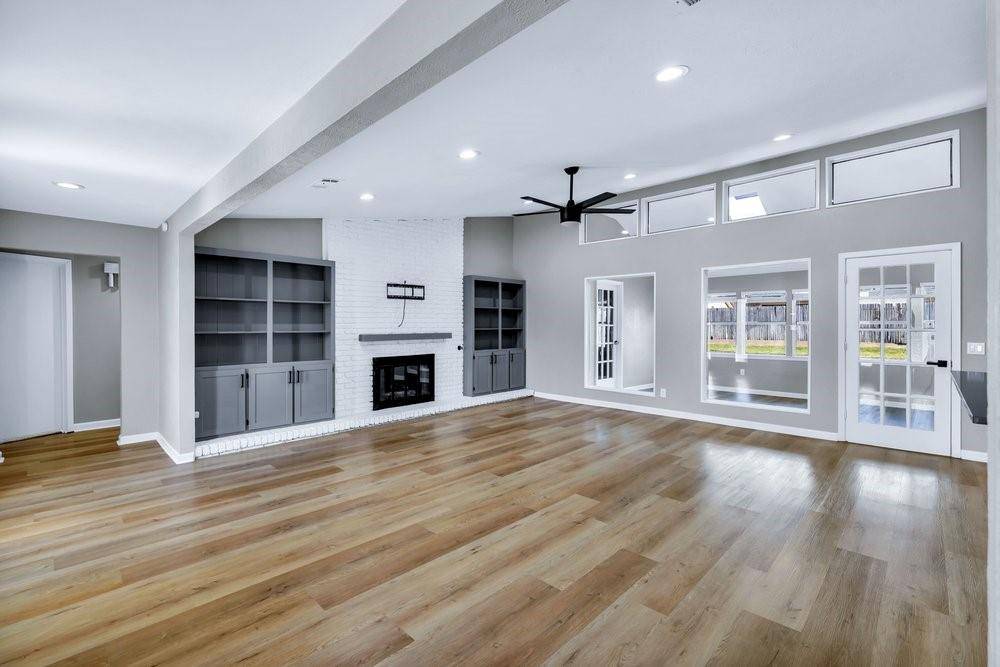 2809 Wood Wind Drive, Pantego, TX 76013