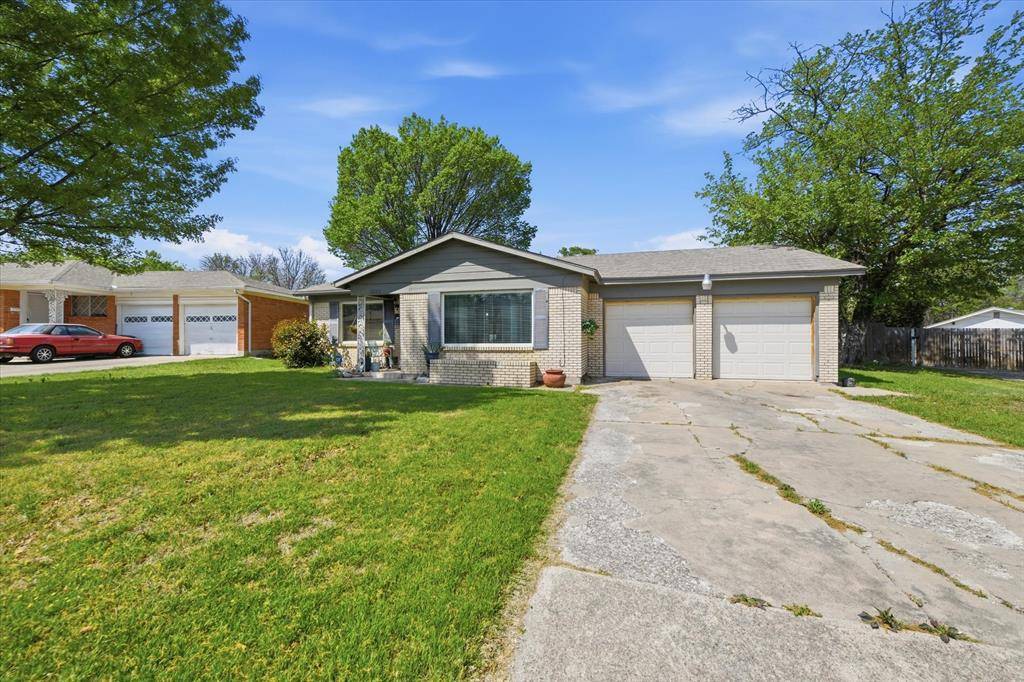 3559 Paramount Street, North Richland Hills, TX 76117