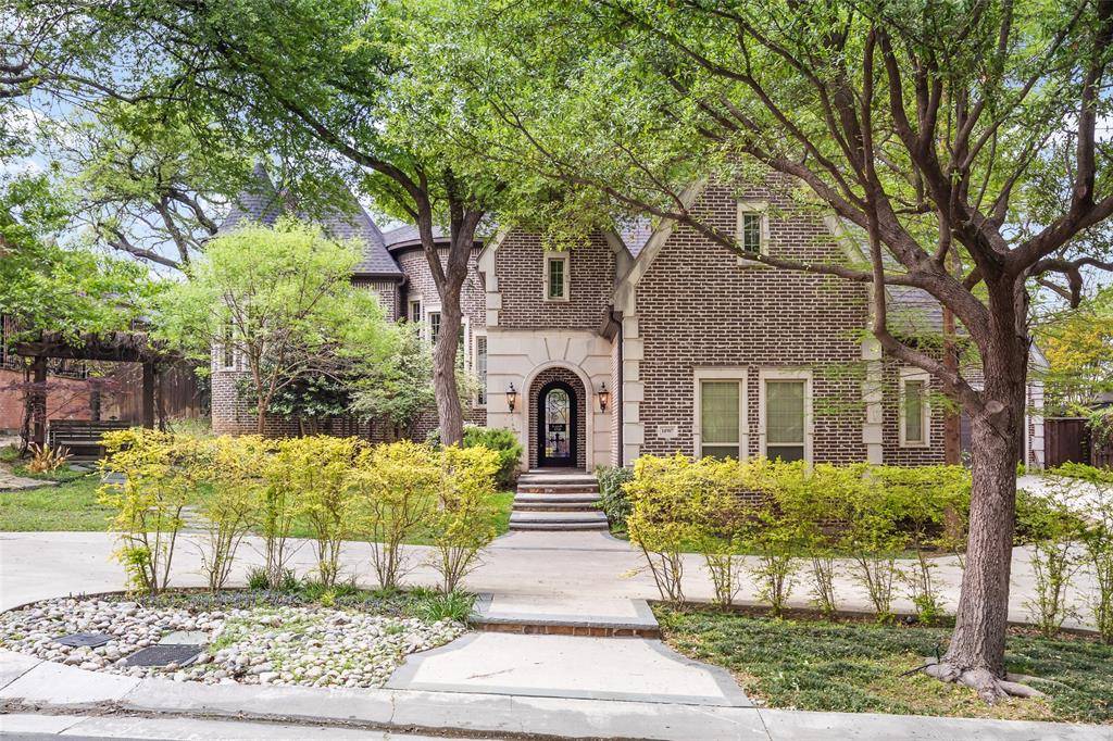 14907 Lake Forest Drive, Addison, TX 75254