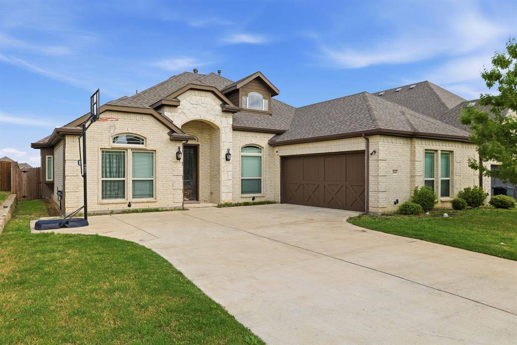 2614 Fair Oaks Avenue, Midlothian, TX 76065