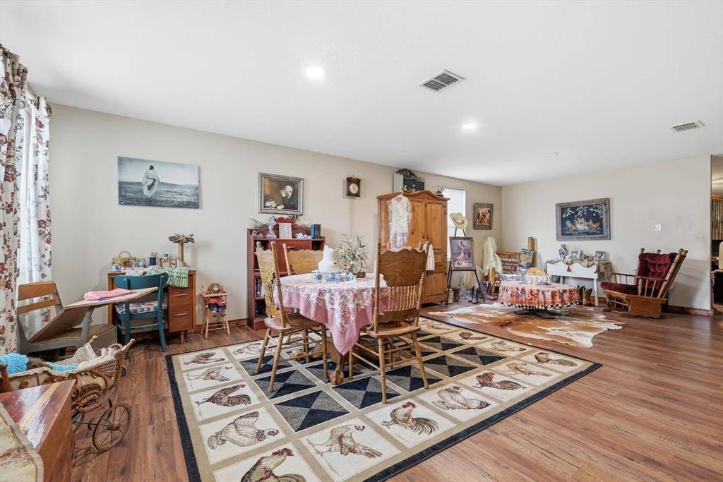 1633 Sierra Meadow Lane, Fort Worth, TX 76247