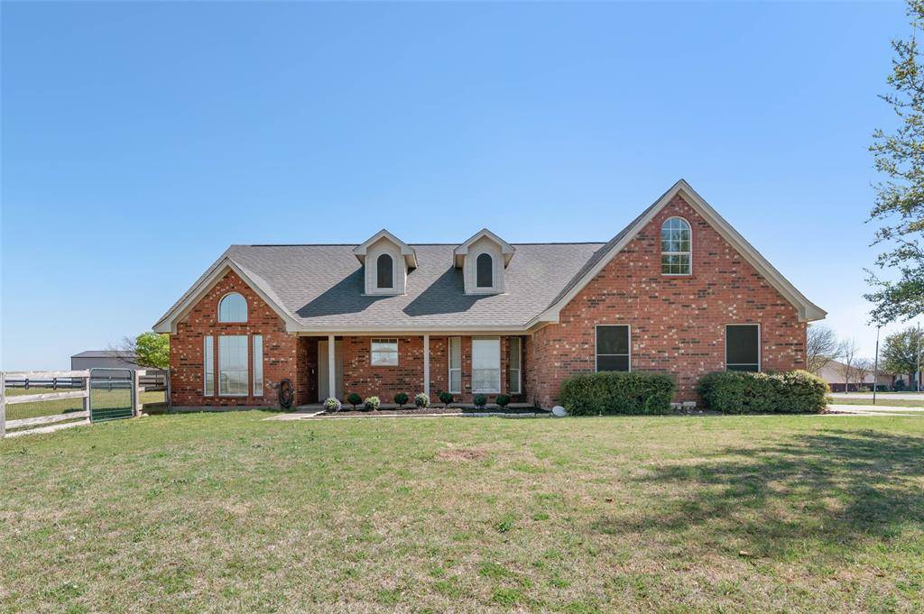107 High View Court, Decatur, TX 76234
