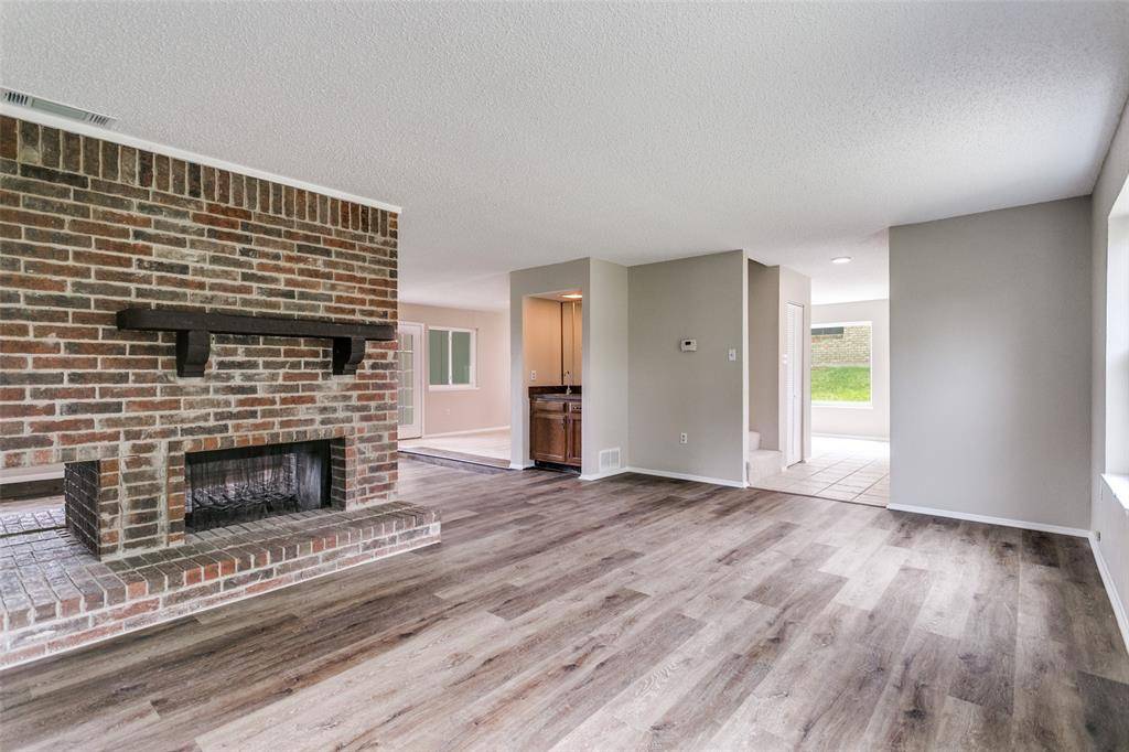 3304 Castle Drive, Plano, TX 75074