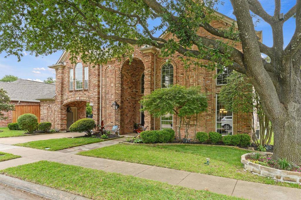 626 Creekbend Drive, Mesquite, TX 75149