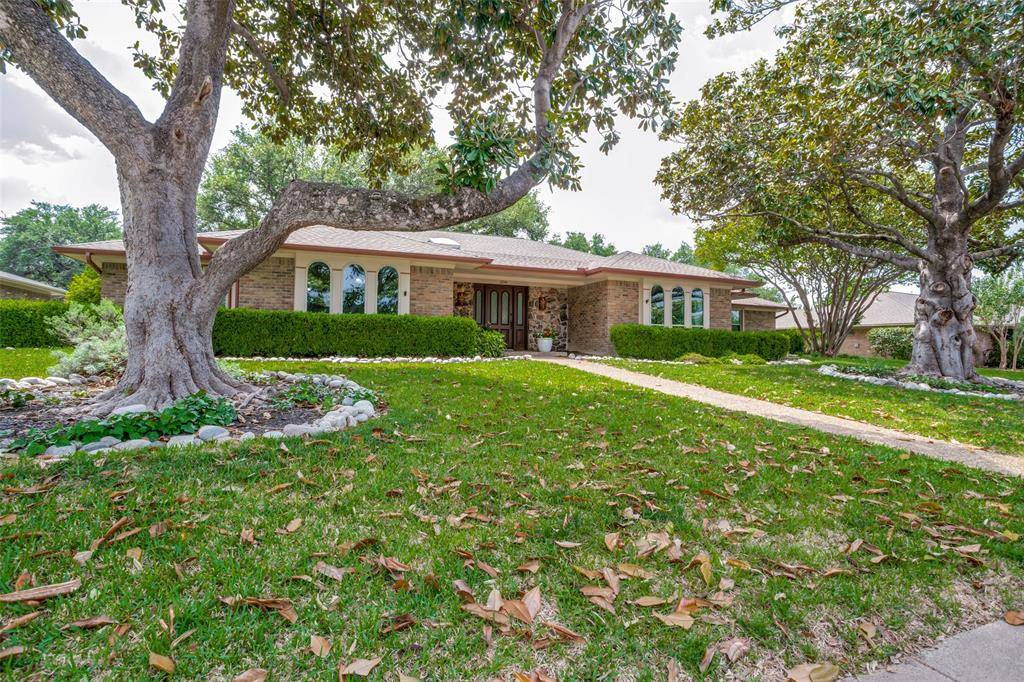 6844 Leameadow Drive, Dallas, TX 75248