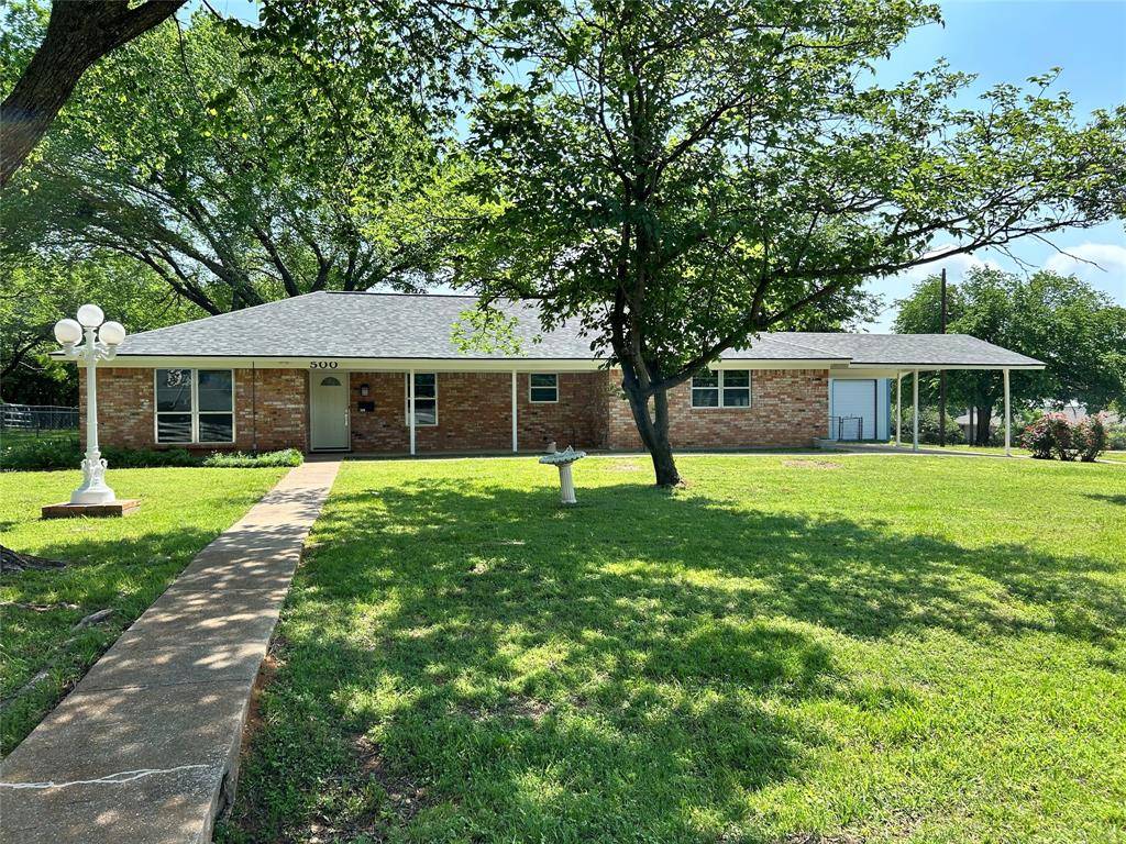 500 Curtis Road, Burleson, TX 76028