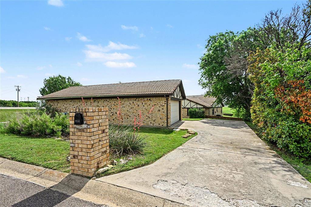 8834 Sandcastle Court, Fort Worth, TX 76179