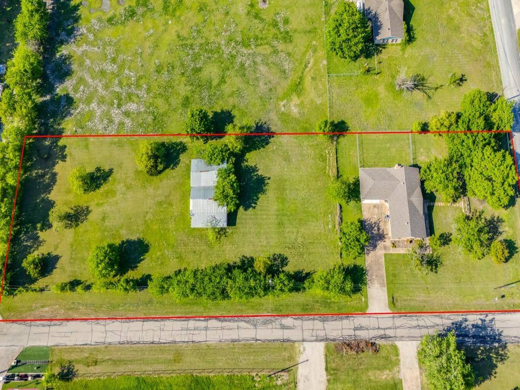 805 Paul Wilson Road, St. Paul, TX 75098