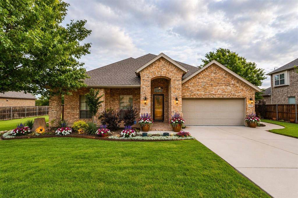 5916 Lamb Creek Drive, Fort Worth, TX 76179