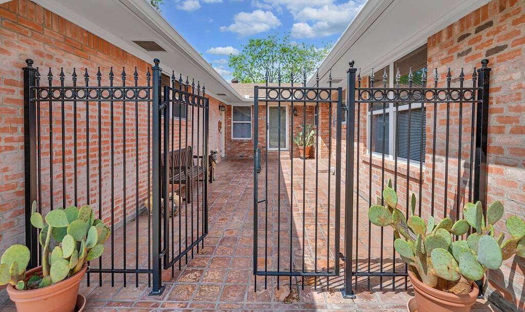 209 County Road 1764, Clifton, TX 76634