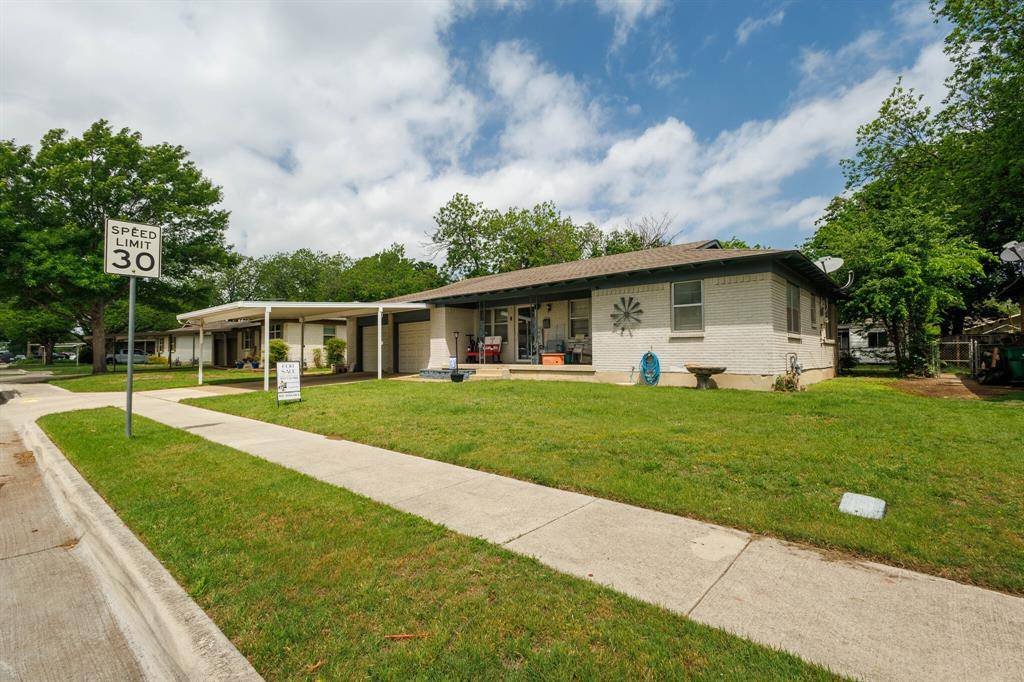 5421 Bonnie Wayne Street, Haltom City, TX 76117