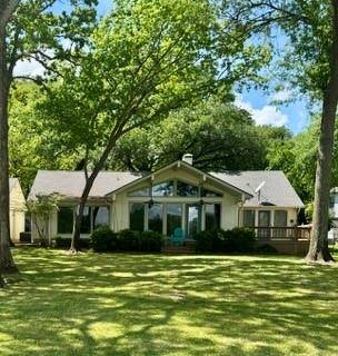 116 Camino Robles Street, Gun Barrel City, TX 75156