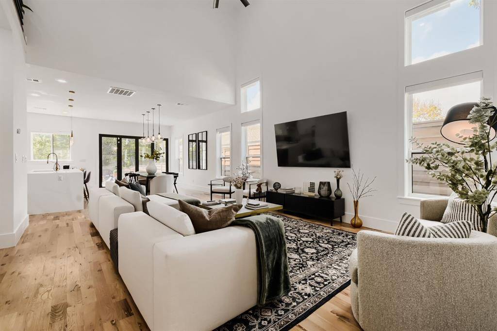 2824 Cain Boulevard, Dallas, TX 75211