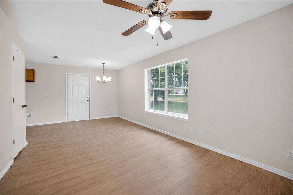 808 Park Street, Commerce, TX 75428