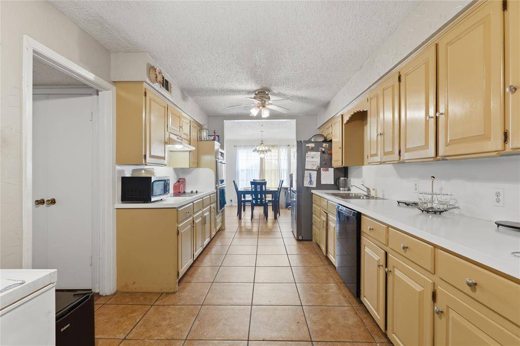 14370 Haymeadow Circle, Dallas, TX 75254