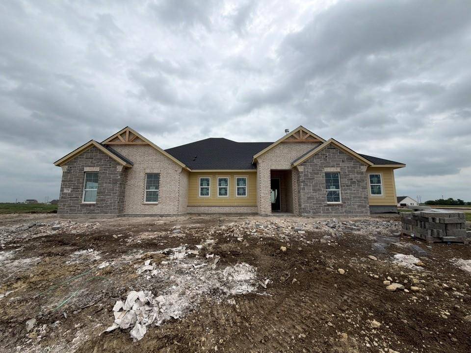 78 Aurora Avenue, Valley View, TX 76272