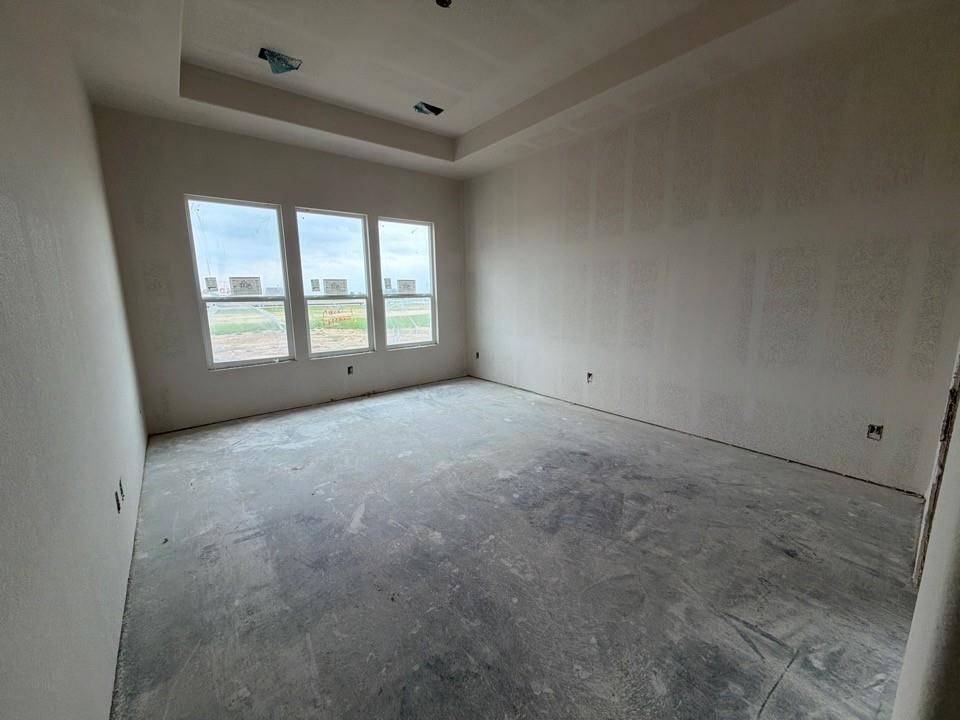 78 Aurora Avenue, Valley View, TX 76272