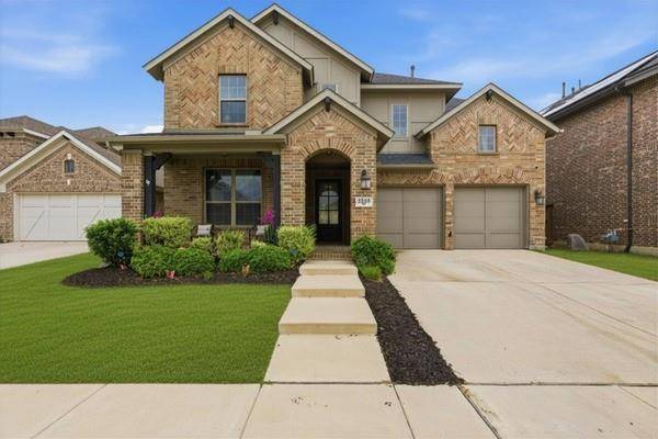 2605 High Bluff Drive, Mansfield, TX 76063