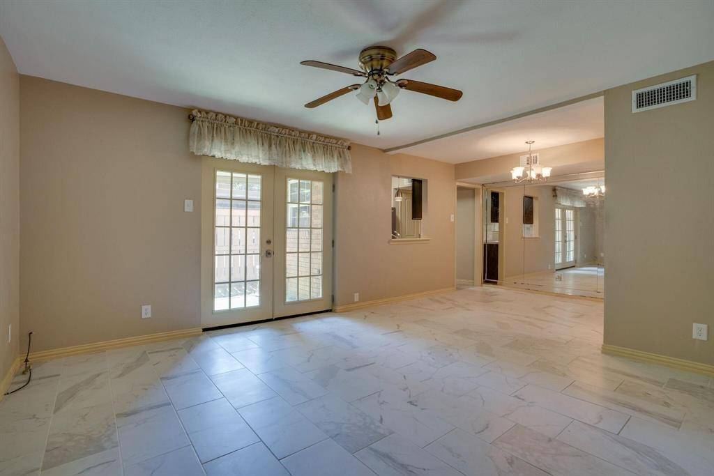 2809 Lineville Drive #105, Farmers Branch, TX 75234