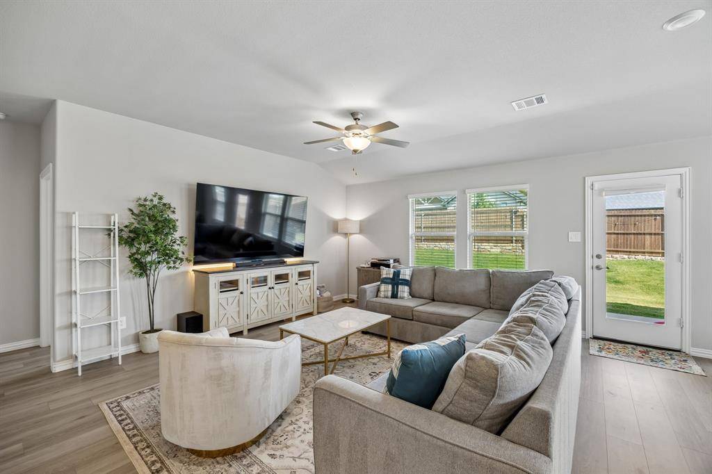 10620 Tuccenen Drive, Fort Worth, TX 76179